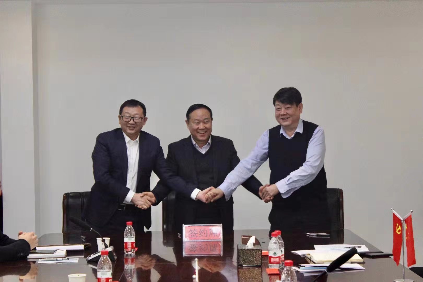 省建筑設(shè)計院與城關(guān)區(qū)城發(fā)公司、甘肅七建<br/>簽署戰(zhàn)略合作協(xié)議